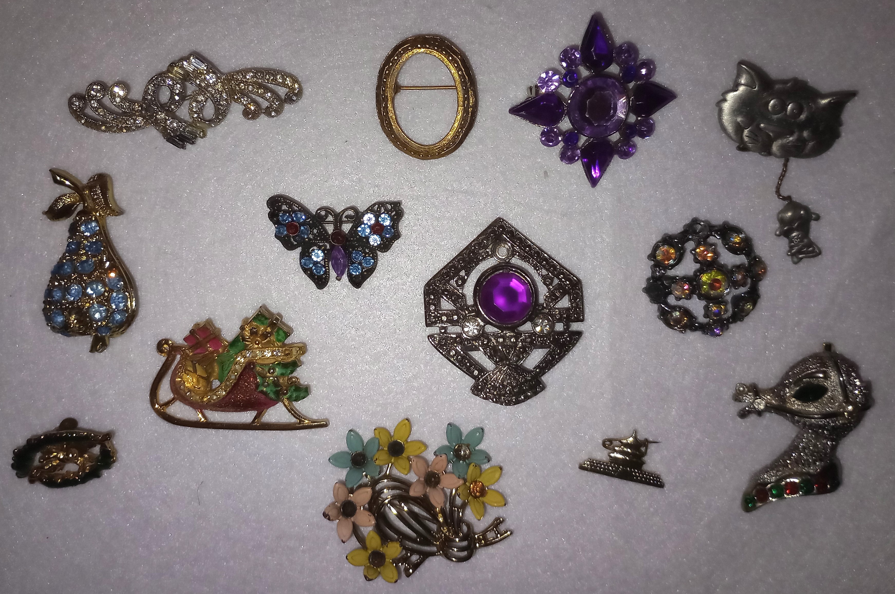 brooches